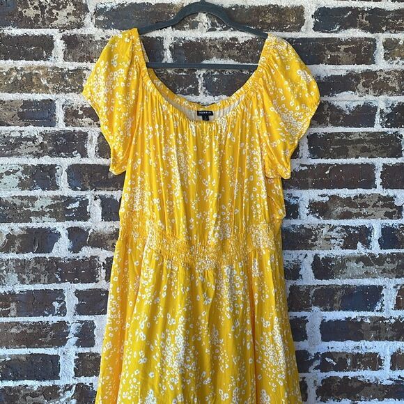 Torrid Mini Lenny Smocked Off-Shoulder Dress 3X - Picture 2 of 7